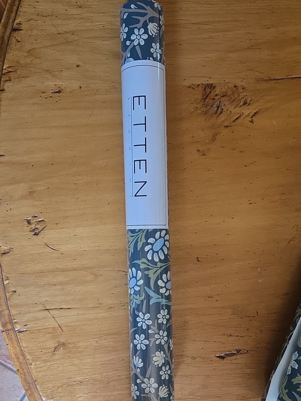 Wallpaper Similar Style As "William Morris"
